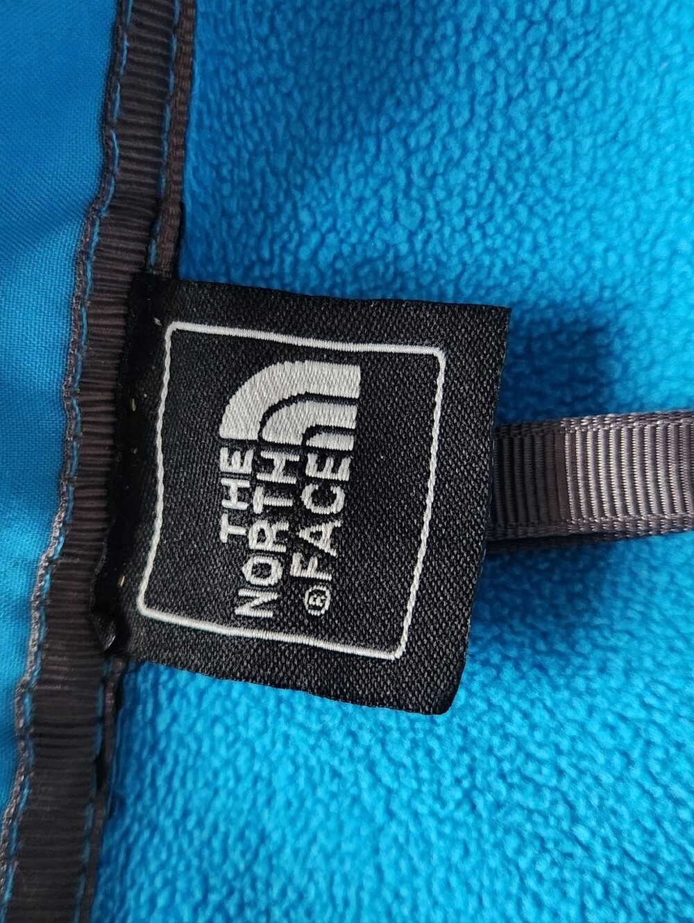 North Face Summit Series Jacket - Picture 6 of 6
